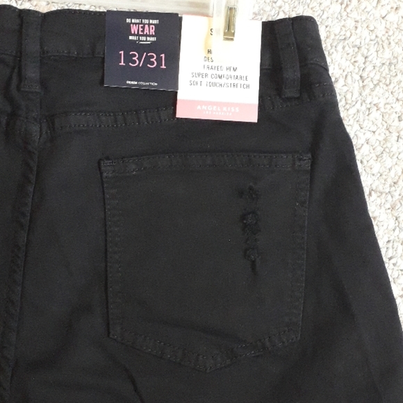 NWT Angel Kiss Distressed Shorts - Picture 6 of 8